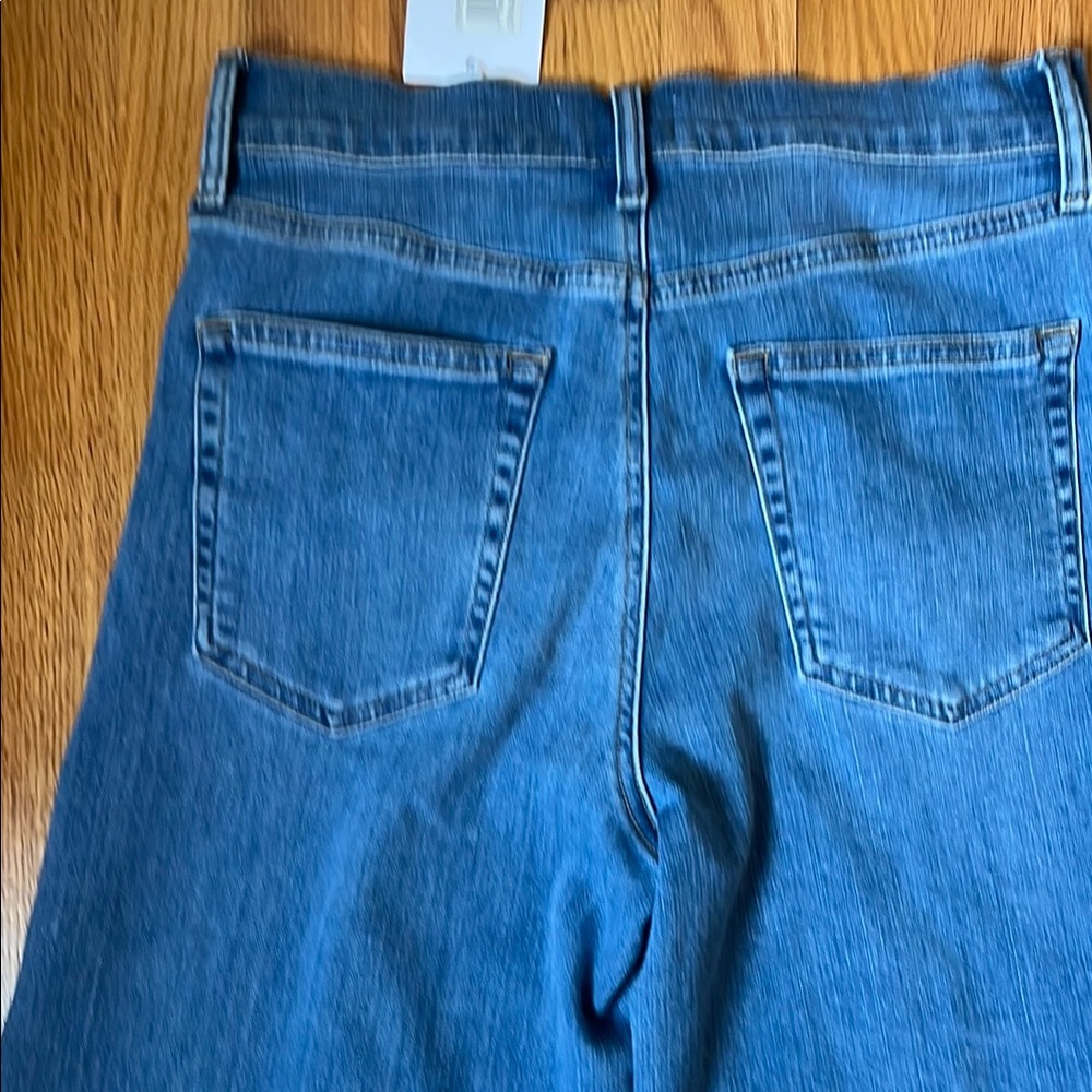 Frame Wide-Leg Crop Jeans! NWT! - Picture 6 of 6